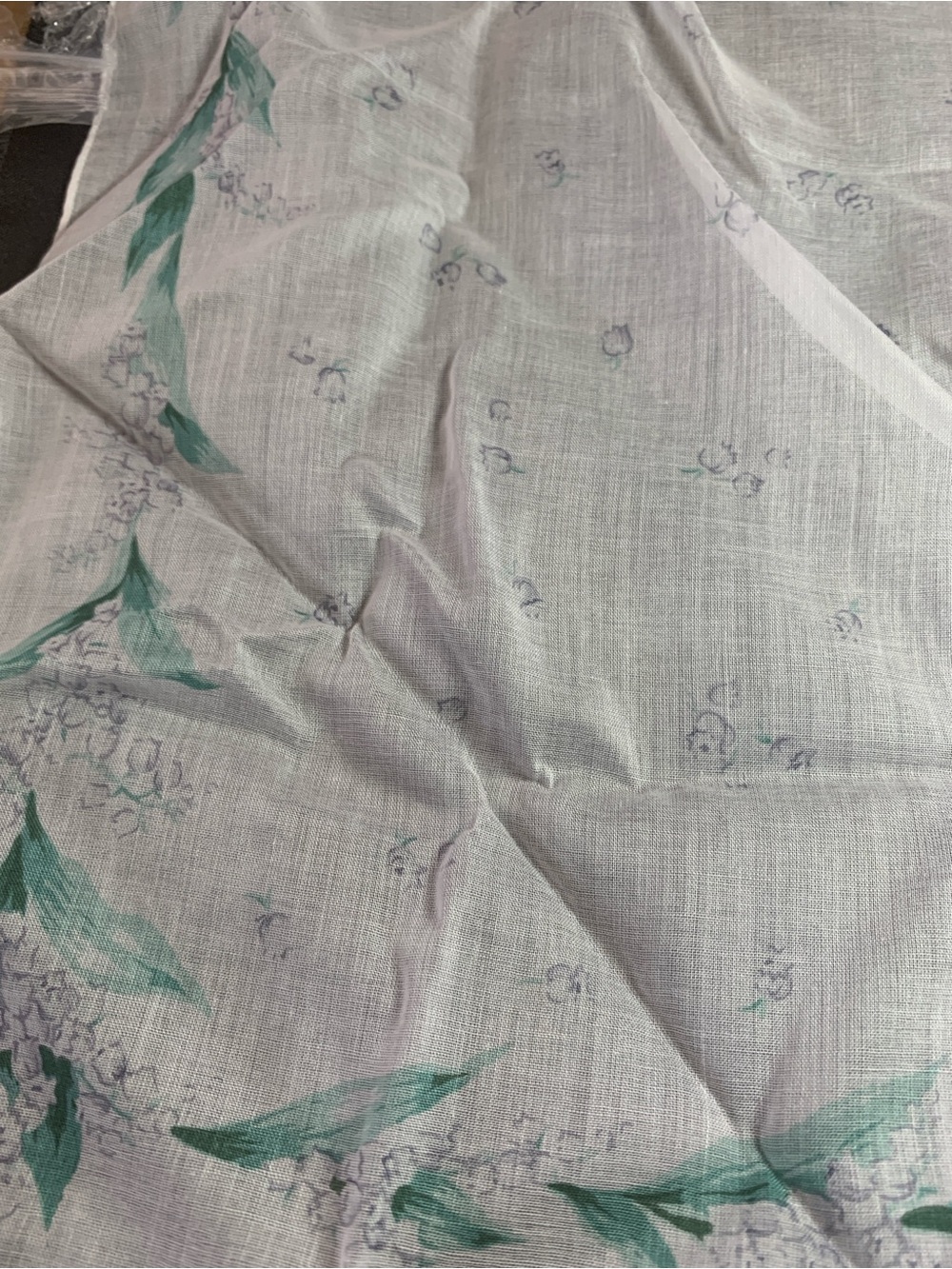 Dior Floral Mini Scarf in White and Green - Picture 8 of 16